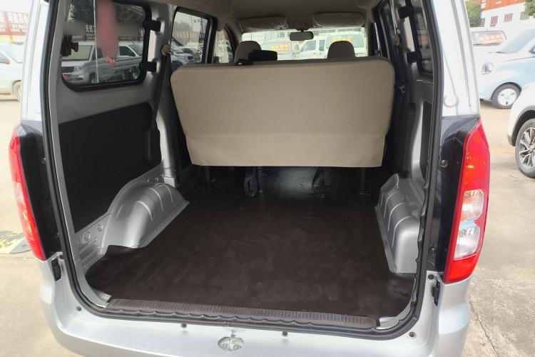 Used Wuling Hongguang V 2022 1.5L Jingqu Edition Electric-Assist LAR Trunk