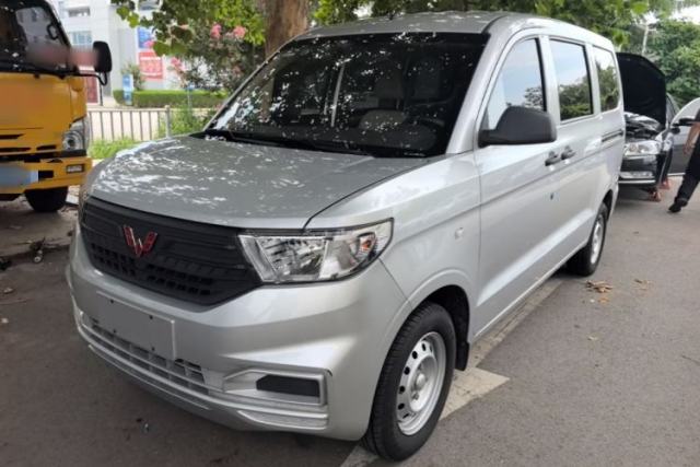 Used Wuling Hongguang V 2022 1.5L Jingqu Edition Electric-Assist LAR