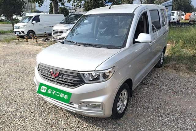 Used Wuling Hongguang V 2022 1.5L Enjoy Edition Electric-Powered LAR