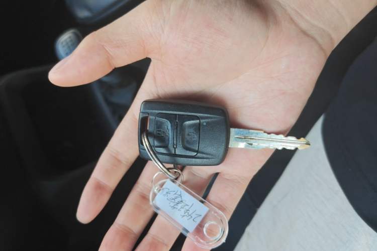Used Wuling Hongguang V 2022 1.5L Enjoy Edition Electric-Powered LAR Vehicle Key