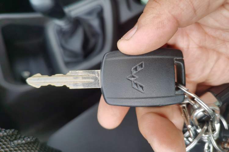 Used Wuling Hongguang V 2022 1.5L Enjoy Edition Electric-Powered LAR Vehicle Key