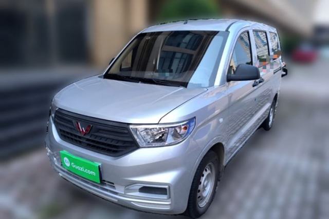 Used Wuling Hongguang V 2022 1.5L Jingqu Edition Electric-Assist LAR