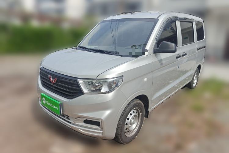 Used Wuling Hongguang V 2022 1.5L Jingqu Edition Electric-Assist LAR Guazi used car, China used car export, Used car for sale, Used cars, Cheapest cars for sale