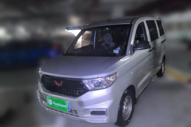 Used Wuling Hongguang V 2022 1.5L Jingqu Version Hydraulic Power Steering LAR