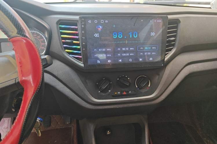 Used Wuling Hongguang V 2022 1.5L Jingqu Version Hydraulic Power Steering LAR Audio And AC Panel