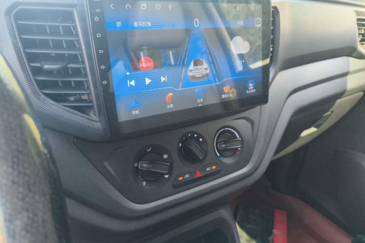 Used Wuling Hongguang V 2022 1.5L Jingqu Version Hydraulic Power Steering LAR Audio And AC Panel