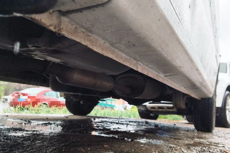 Used Wuling Hongguang V 2022 1.5L Jingqu Version Hydraulic Power Steering LAR Chassis Front Left