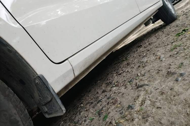 Used Wuling Hongguang V 2022 1.5L Jingqu Edition Electric-Assist LAR Chassis Front Left