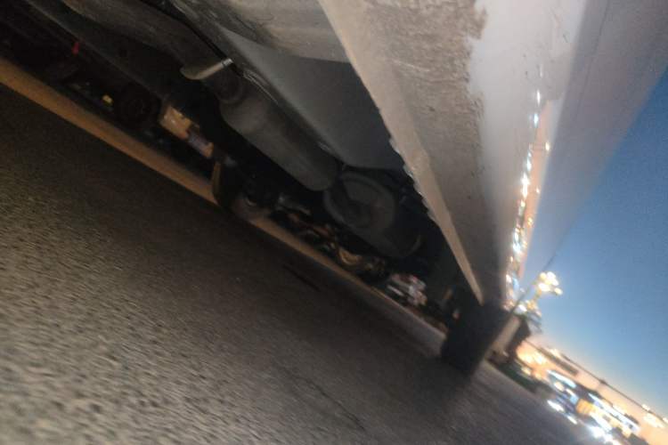 Used Wuling Hongguang V 2022 1.5L Jingqu Version Hydraulic Power Steering LAR Chassis Front Left