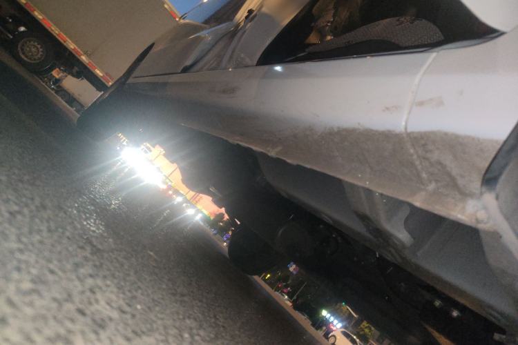 Used Wuling Hongguang V 2022 1.5L Jingqu Version Hydraulic Power Steering LAR Chassis Front Right