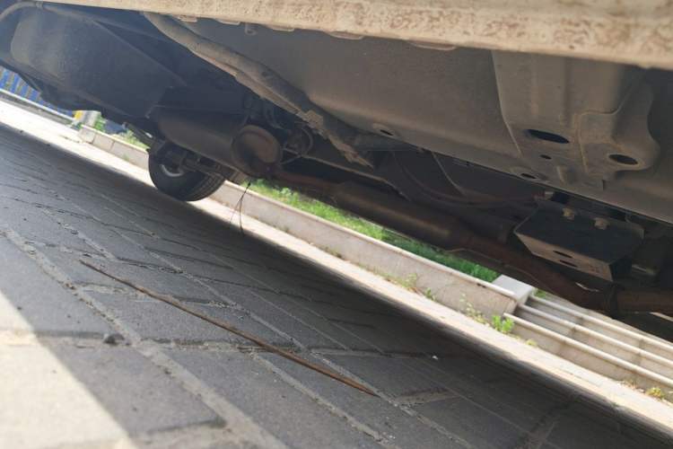 Used Wuling Hongguang V 2022 1.5L Enjoy Edition Hydraulic Power Steering LAR Chassis Front Right