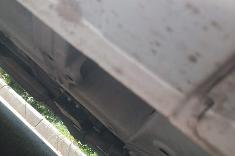Used Wuling Hongguang V 2022 1.5L Jingqu Version Hydraulic Power Steering LAR Chassis Front Right