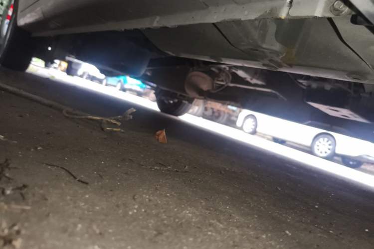 Used Wuling Hongguang V 2022 1.5L Jingqu Edition Electric-Assist LAR Chassis Front Right