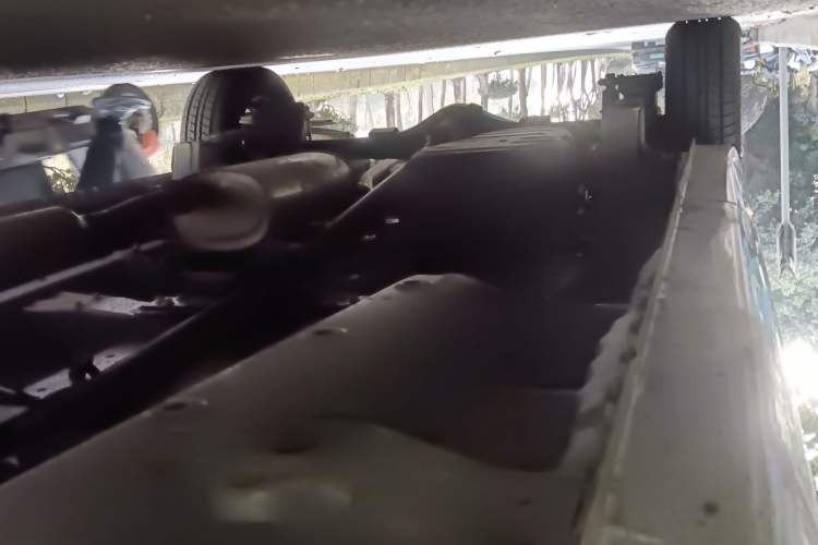 Used Wuling Hongguang V 2022 1.5L Jingqu Edition Electric-Assist LAR Chassis Front Right