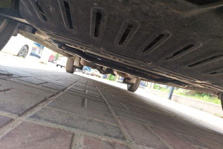 Used Wuling Hongguang V 2022 1.5L Enjoy Edition Hydraulic Power Steering LAR Chassis Front