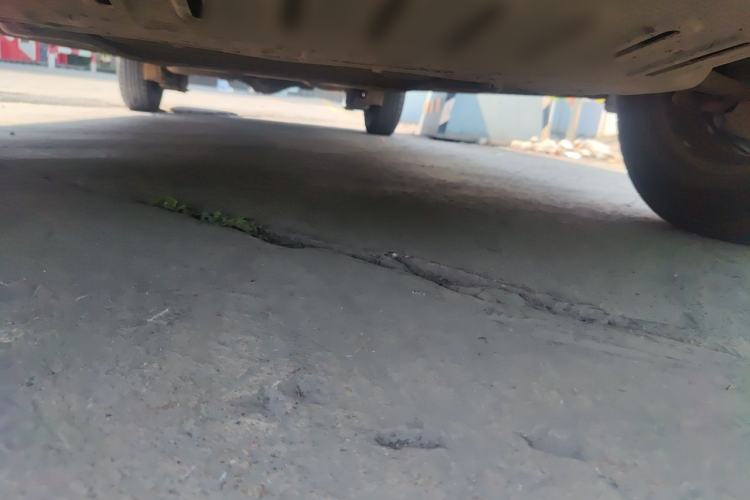 Used Wuling Hongguang V 2022 1.5L Jingqu Edition Electric-Assist LAR Chassis Front