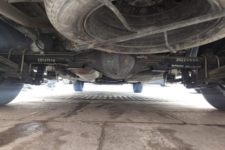 Used Wuling Hongguang V 2022 1.5L Enjoy Edition Hydraulic Power Steering LAR Chassis Rear