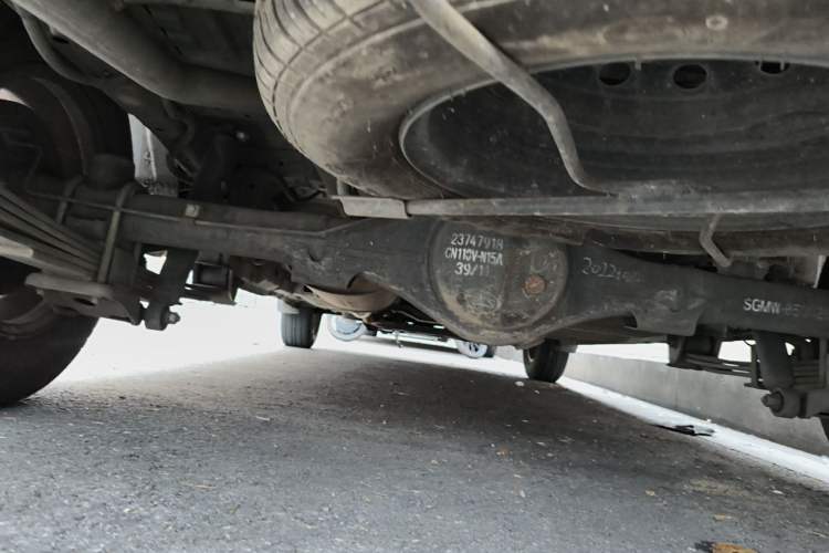 Used Wuling Hongguang V 2022 1.5L Enjoy Edition Hydraulic Power Steering LAR Chassis Rear