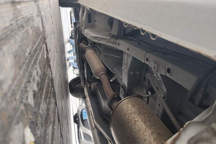Used Wuling Hongguang V 2022 1.5L Enjoy Edition Hydraulic Power Steering LAR Chassis Rear Left