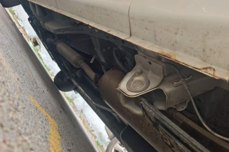 Used Wuling Hongguang V 2022 1.5L Jingqu Edition Electric-Assist LAR Chassis Rear Left