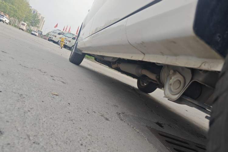 Used Wuling Hongguang V 2022 1.5L Enjoy Edition Electric-Powered LAR Chassis Rear Left