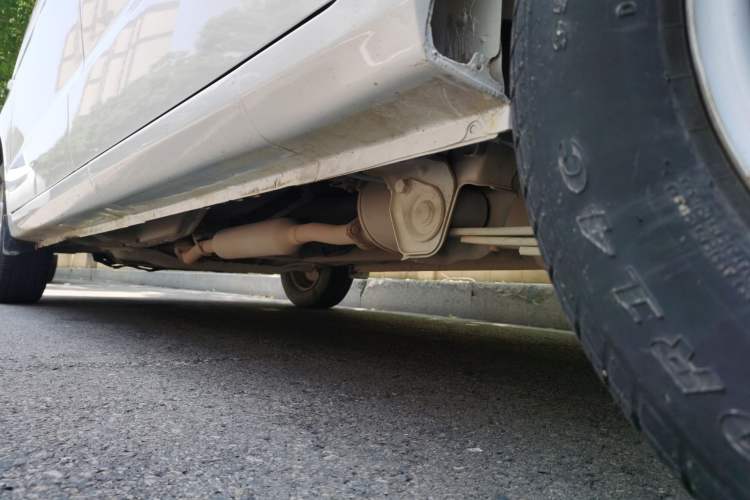 Used Wuling Hongguang V 2022 1.5L Jingqu Version Hydraulic Power Steering LAR Chassis Rear Left