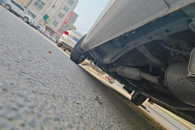 Used Wuling Hongguang V 2022 1.5L Jingqu Version Hydraulic Power Steering LAR Chassis Rear Left
