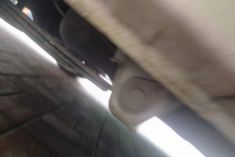 Used Wuling Hongguang V 2022 1.5L Jingqu Version Hydraulic Power Steering LAR Chassis Rear Right