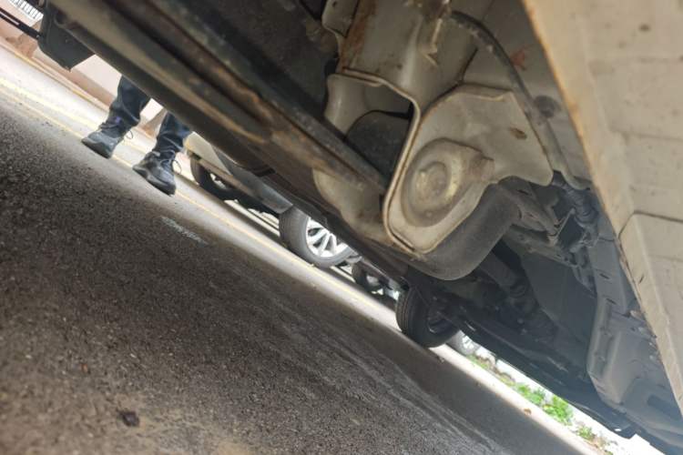 Used Wuling Hongguang V 2022 1.5L Jingqu Edition Electric-Assist LAR Chassis Rear Right