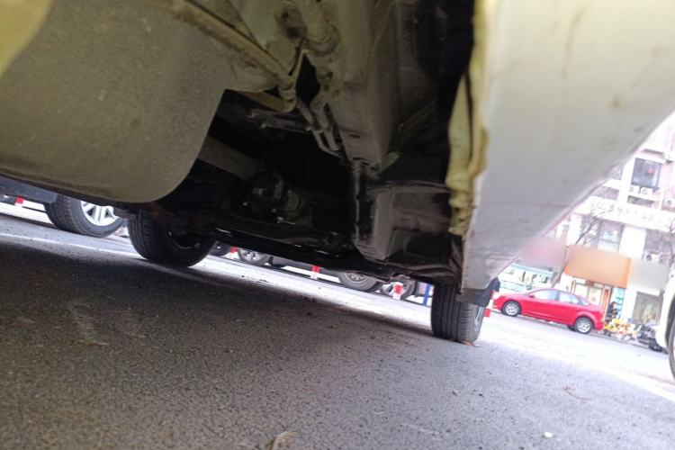 Used Wuling Hongguang V 2022 1.5L Jingqu Edition Electric-Assist LAR Chassis Rear Right