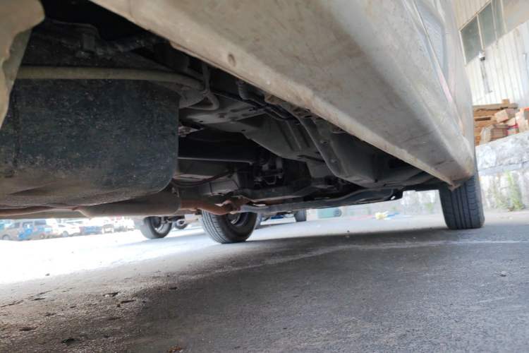 Used Wuling Hongguang V 2022 1.5L Jingqu Edition Electric-Assist LAR Chassis Rear Right