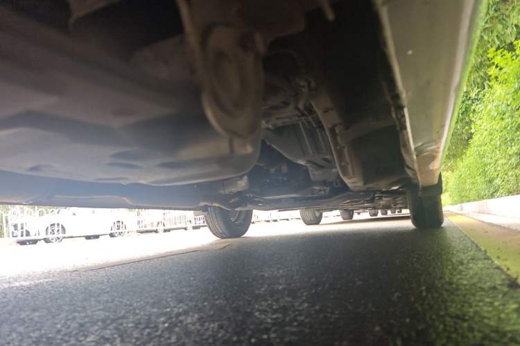 Used Wuling Hongguang V 2022 1.5L Jingqu Edition Electric-Assist LAR Chassis Rear Right