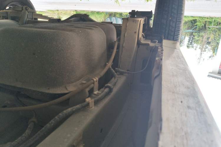 Used Wuling Hongguang V 2022 1.5L Jingqu Version Hydraulic Power Steering LAR Chassis Rear Right