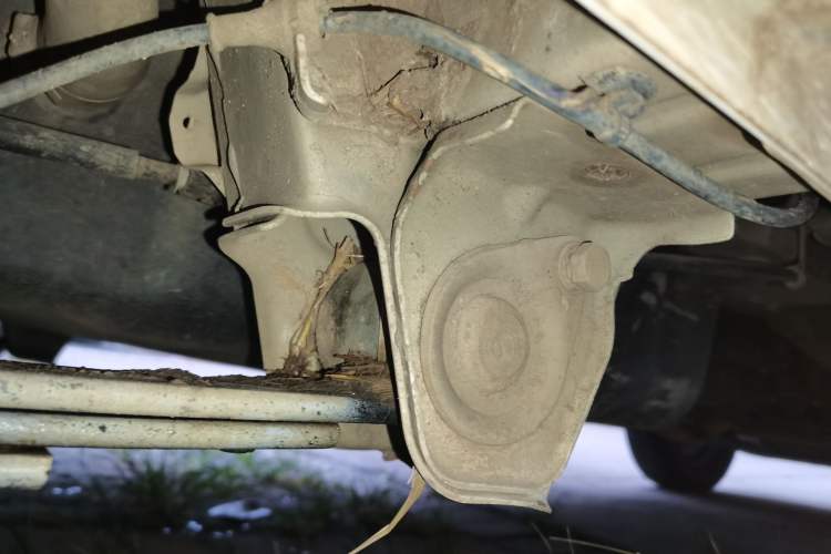 Used Wuling Hongguang V 2022 1.5L Jingqu Version Hydraulic Power Steering LAR Chassis Rear Right