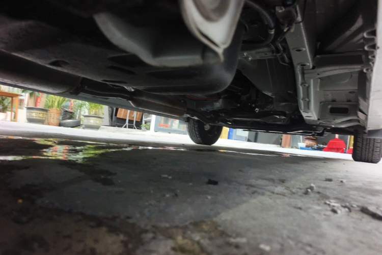 Used Wuling Hongguang V 2022 1.5L Jingqu Edition Electric-Assist LAR Chassis Rear Right