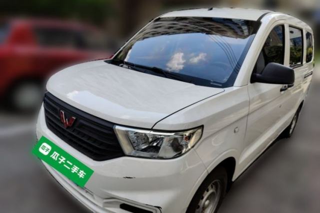 Used Wuling Hongguang V 2022 1.5L Jingqu Version Hydraulic Power Steering LAR