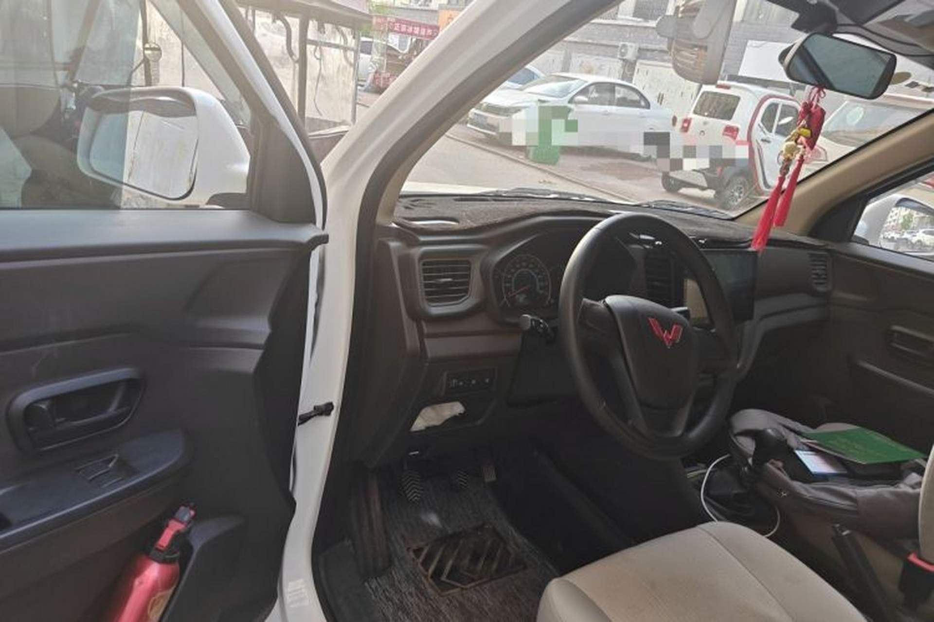 Used Wuling Hongguang V 2022 1.5L Enjoy Edition Electric-Powered LAR Driver Seat