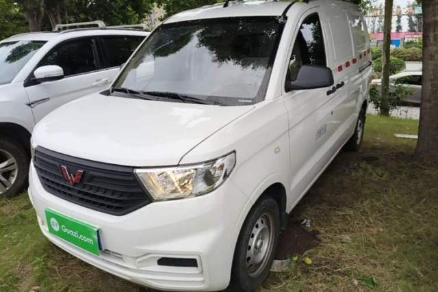 Ojetý Wuling Hongguang V 2022 1.5L Jingqu Edition Enclosed-Window Vehicle with Electric Power Steering LAR