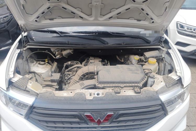 Used Wuling Hongguang V 2022 1.5L Enjoy Edition Hydraulic Power Steering LAR Engine Bay