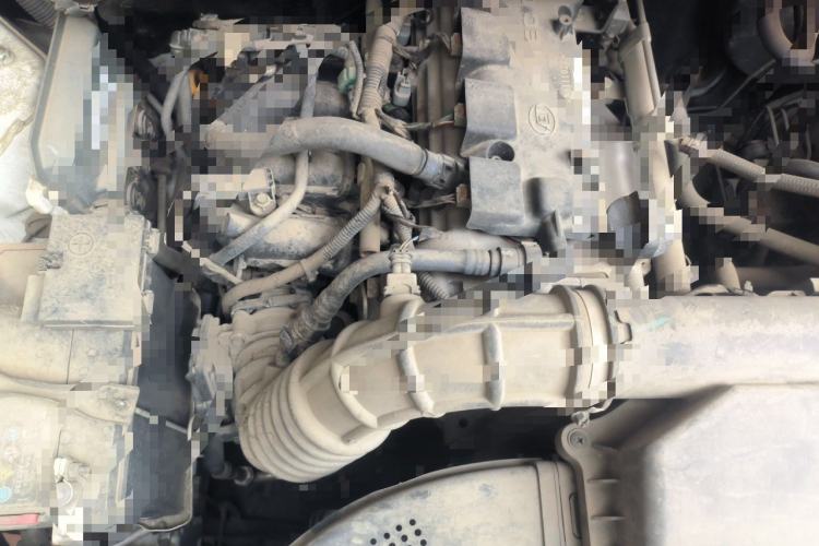 Used Wuling Hongguang V 2022 1.5L Jingqu Version Hydraulic Power Steering LAR Engine Bay