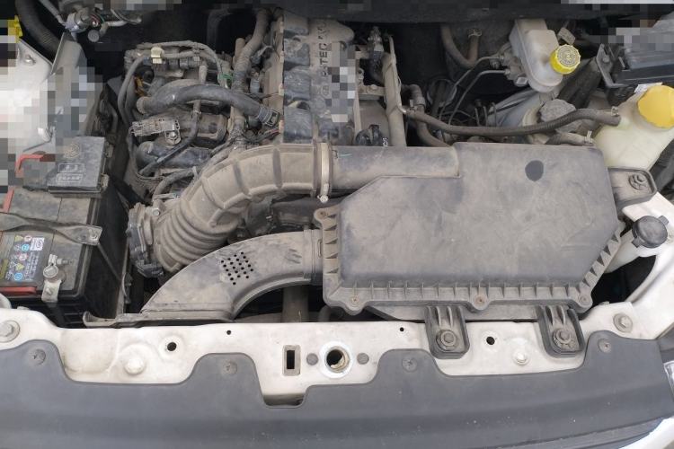 Used Wuling Hongguang V 2022 1.5L Jingqu Version Hydraulic Power Steering LAR Engine Bay