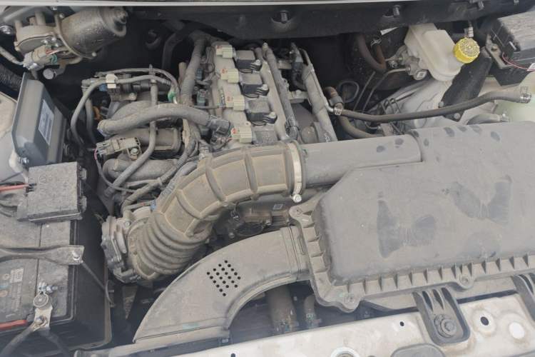 Used Wuling Hongguang V 2022 1.5L Enjoy Edition Electric-Powered LAR Engine Bay