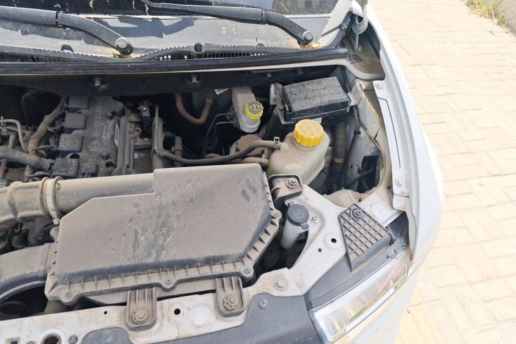 Used Wuling Hongguang V 2022 1.5L Enjoy Edition Hydraulic Power Steering LAR Engine Bay Left
