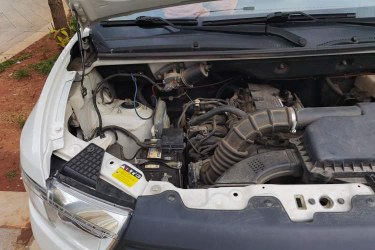 Used Wuling Hongguang V 2022 1.5L Enjoy Edition Electric-Powered LAR Engine Bay Right