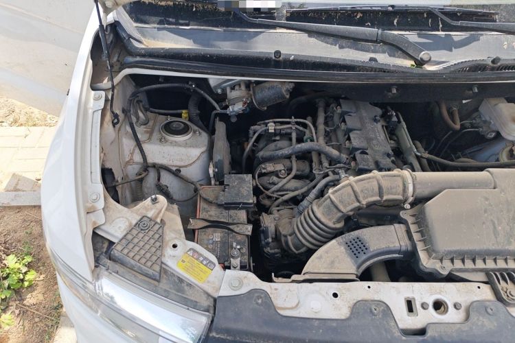 Used Wuling Hongguang V 2022 1.5L Enjoy Edition Hydraulic Power Steering LAR Engine Bay Right