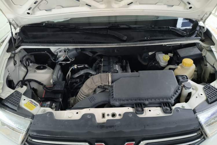 Used Wuling Hongguang V 2022 1.5L Enjoy Edition Electric-Powered LAR Engine Bay