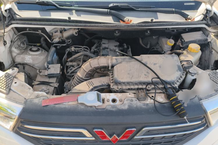 Used Wuling Hongguang V 2022 1.5L Jingqu Version Hydraulic Power Steering LAR Engine Bay
