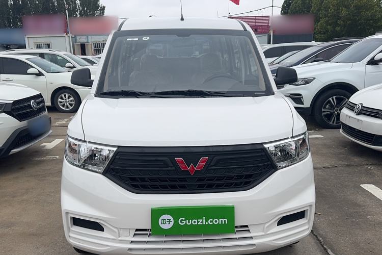 Used Wuling Hongguang V 2022 1.5L Jingqu Edition Electric-Assist LAR Exterior 1