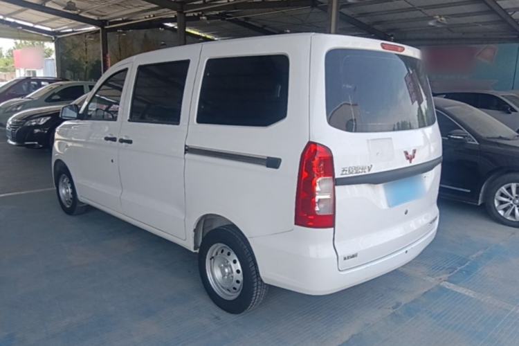 Used Wuling Hongguang V 2022 1.5L Jingqu Edition Electric-Assist LAR Exterior 2