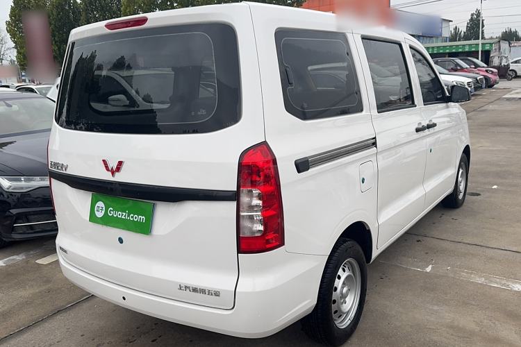 Used Wuling Hongguang V 2022 1.5L Jingqu Edition Electric-Assist LAR Exterior 3